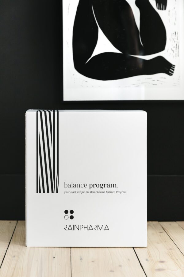 Balance Box Black & White NL