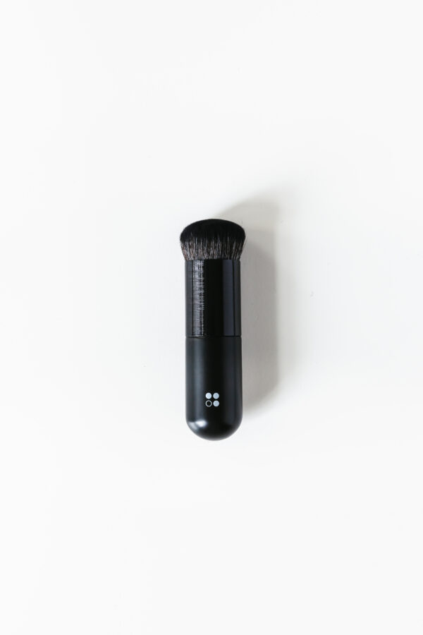 Blend kabuki brush