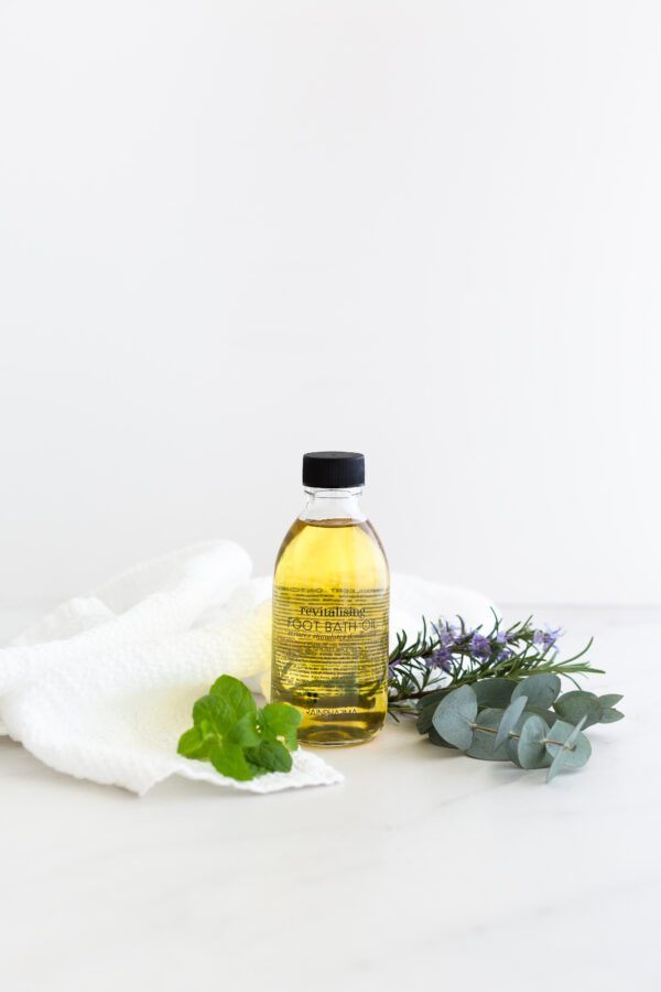 Revitalising Foot Bath Oil 200ml